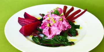 Beet root with yogurt dressing