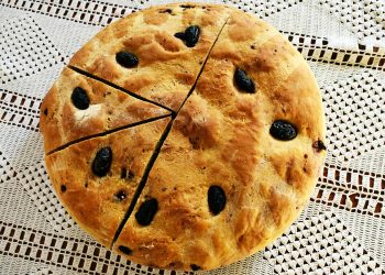 Chalkidiki's Traditional Olive Bread