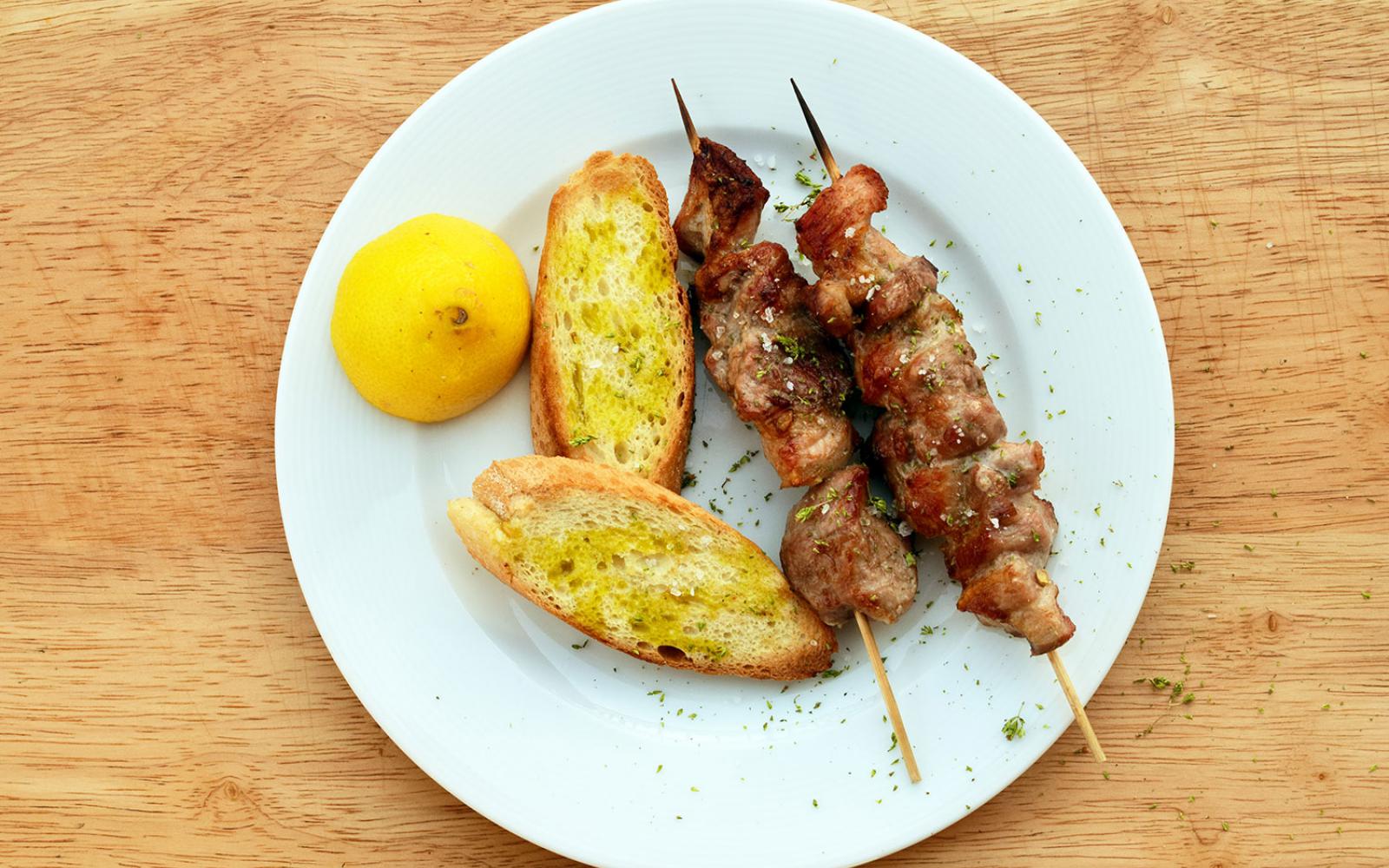 Meat Skewer: Souvlaki / Kalamaki - Saltonomy